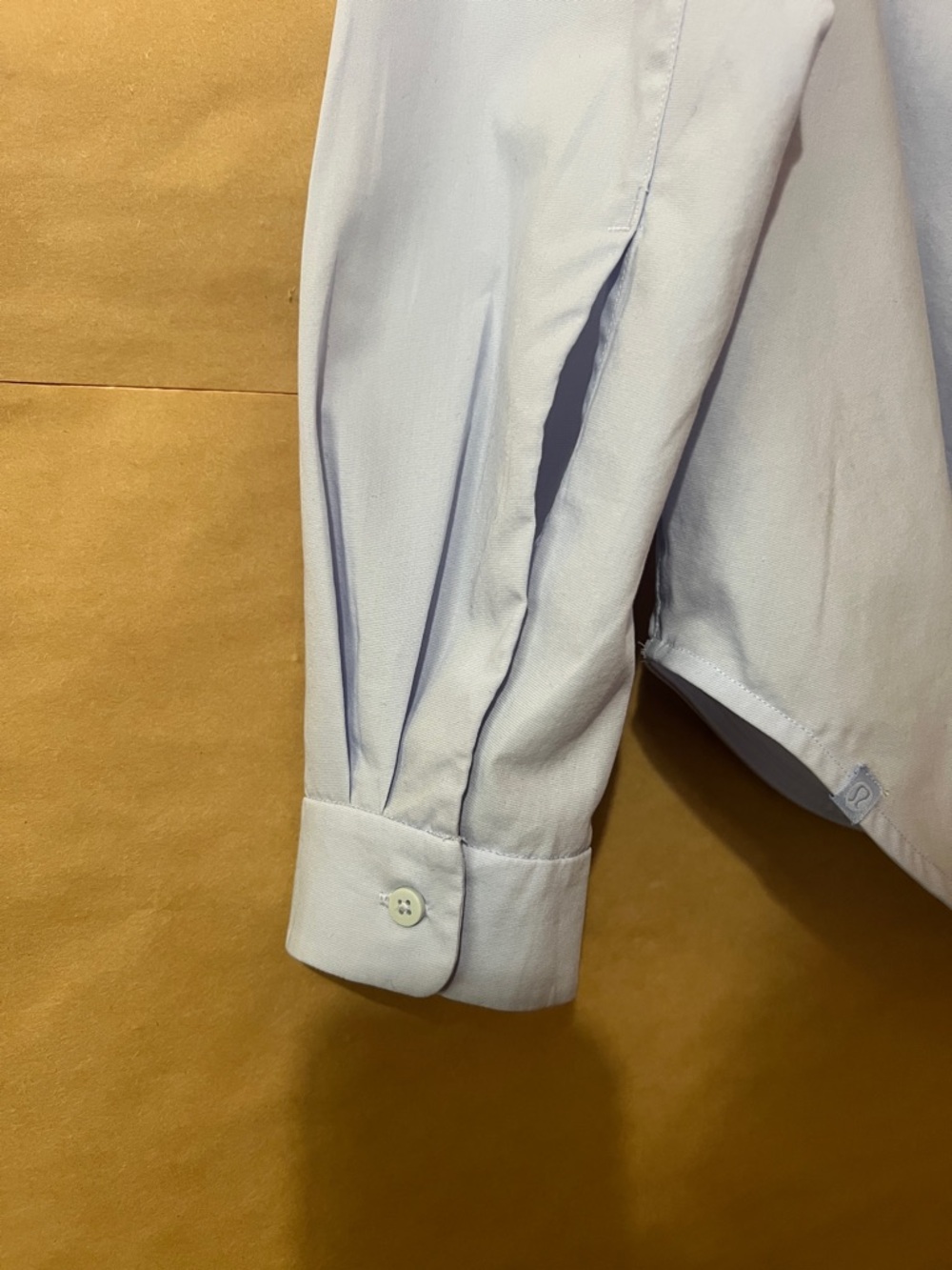 Lululemon | Full Day Ahead Shirt Button Front Top Back Pleat Serene Blue Size 4 - Picture 12 of 13
